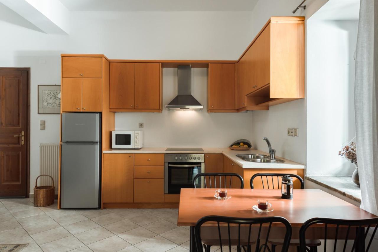 Aura Traditional Apartment Prinés Eksteriør bilde